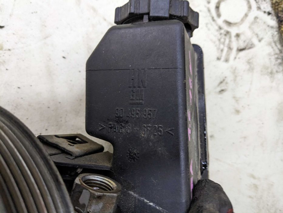 Opel Vectra B 1.6 16V Pompa Wspomagania