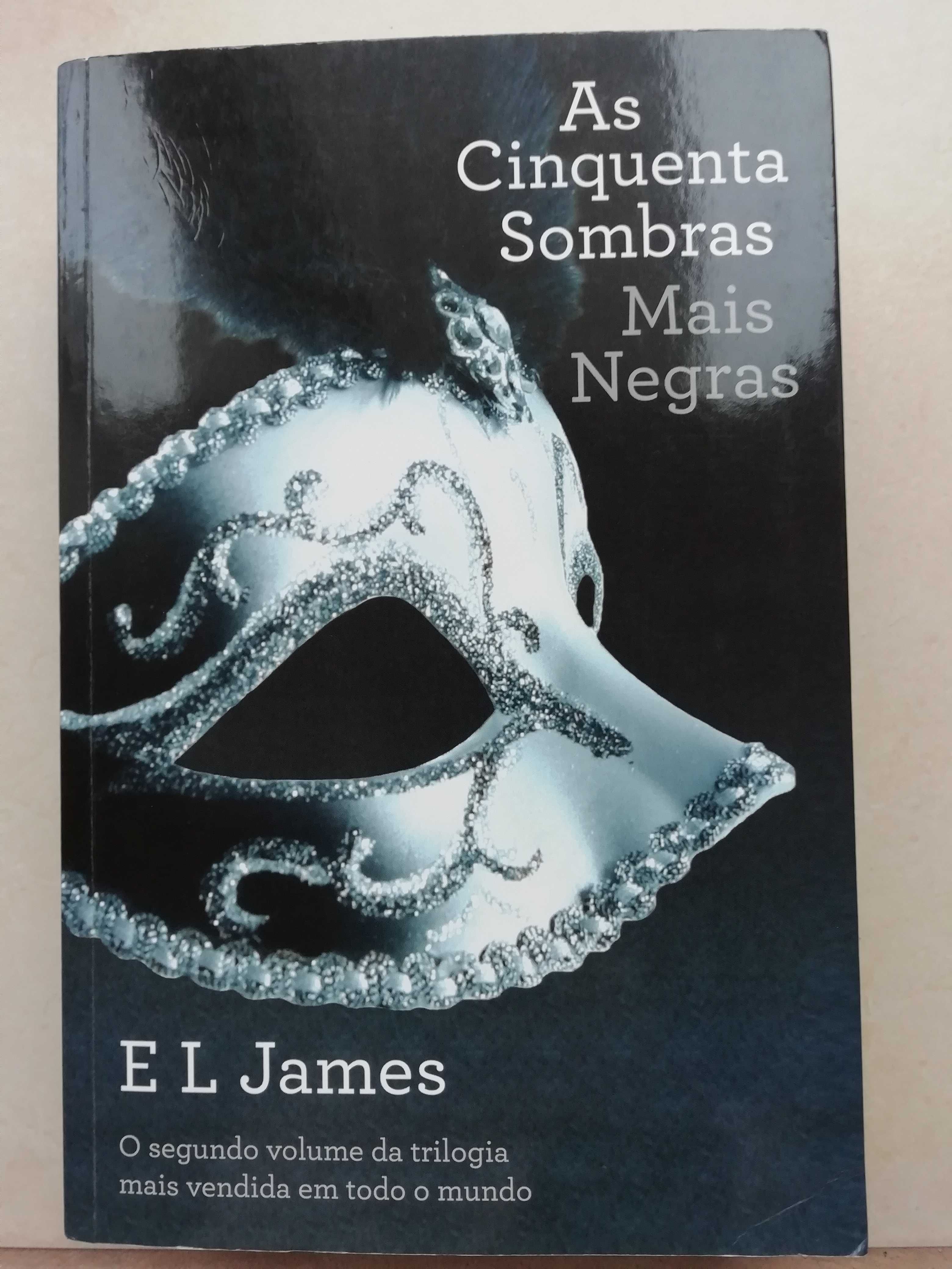Livro "AS Cinquenta Sombras Mais Negras"
