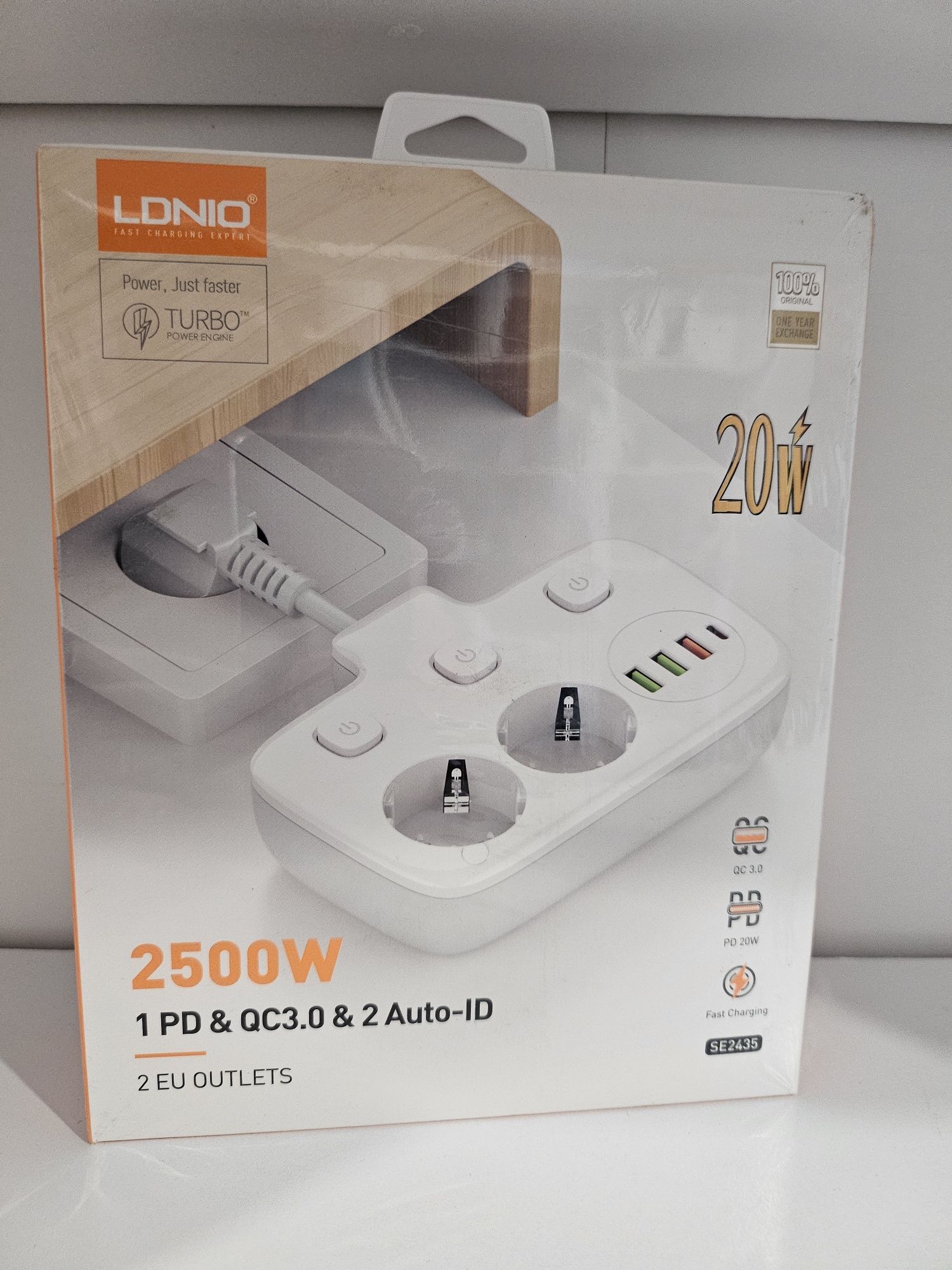 Listwa LDNIO SE2435