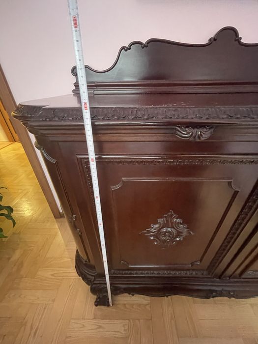 Komoda , bielizniarka z drzewa.