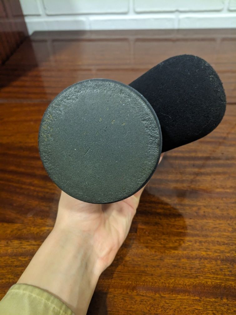 Динамический микрофон Razer Seiren X Elite на ремонт / запчасти