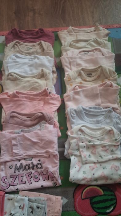 Ubranka dla dziewczynki