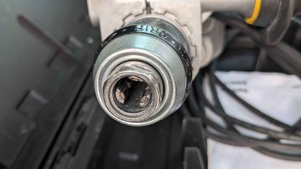 DeWALT dwd524-qs type 1