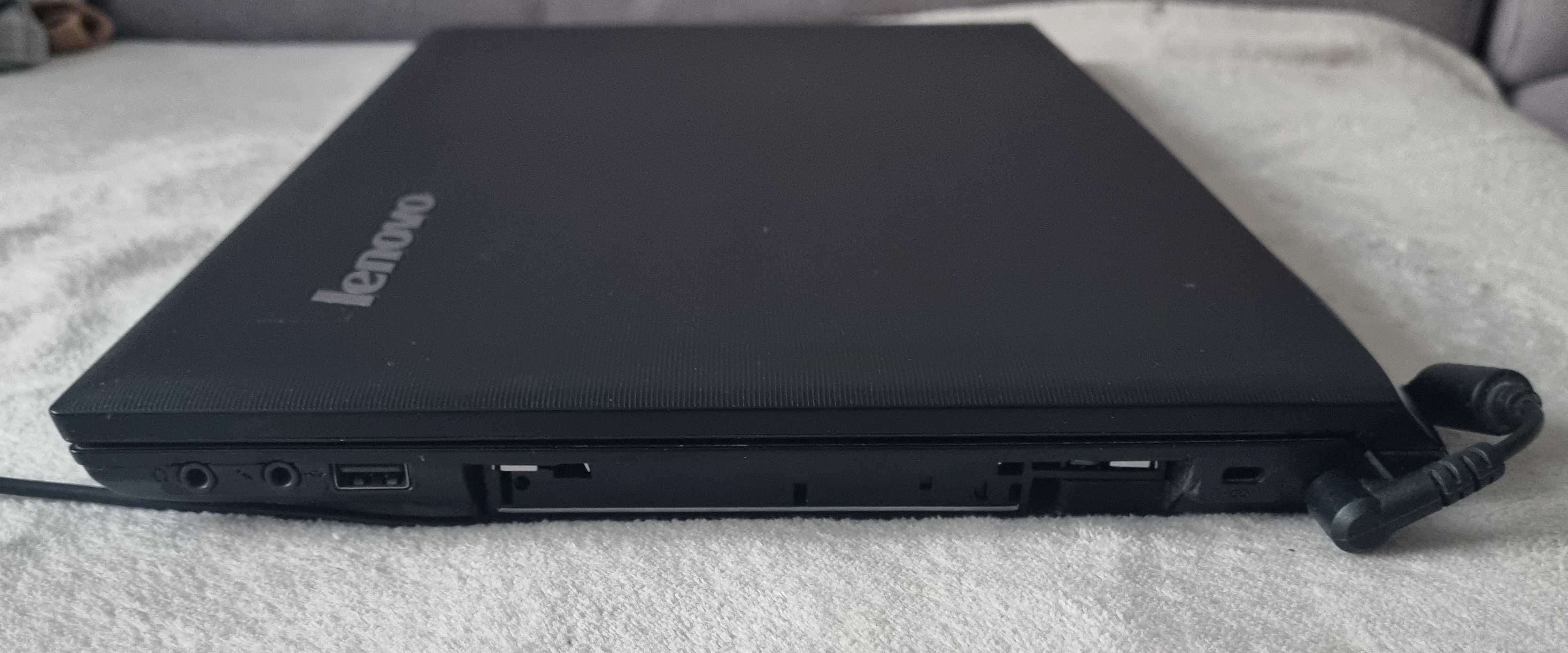 Laptop Lenovo B560