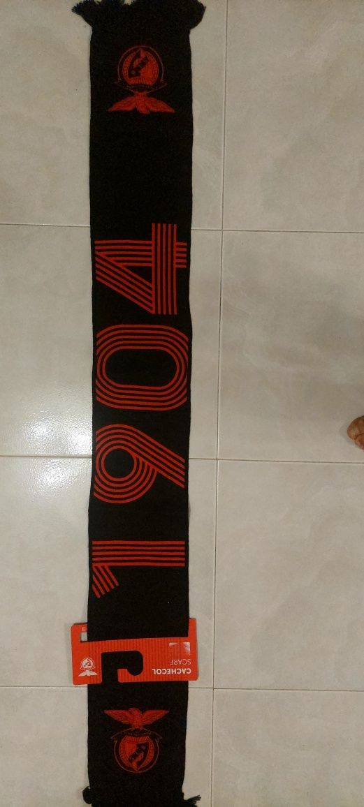 Cachecol do benfica novo nunca usado