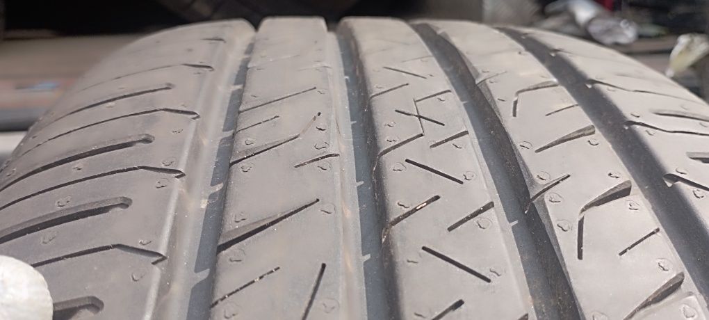 Opony DEMO 2szt 245/45/19 102V Goodyear Efficient Grip Performance SUV