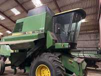 Комбайн зернозбиральний John Deer 1075