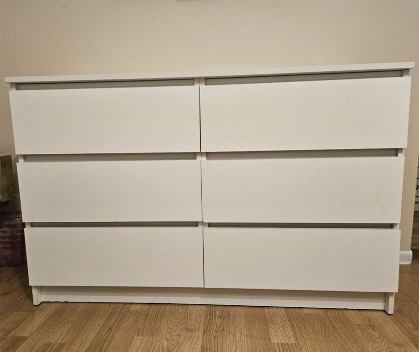 Biała komoda 120x77