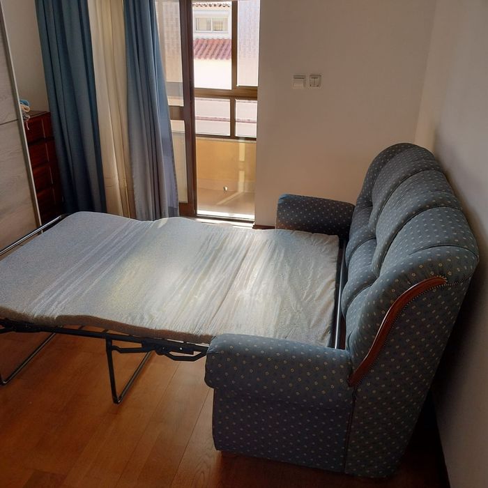 Sofá azul (com cama)