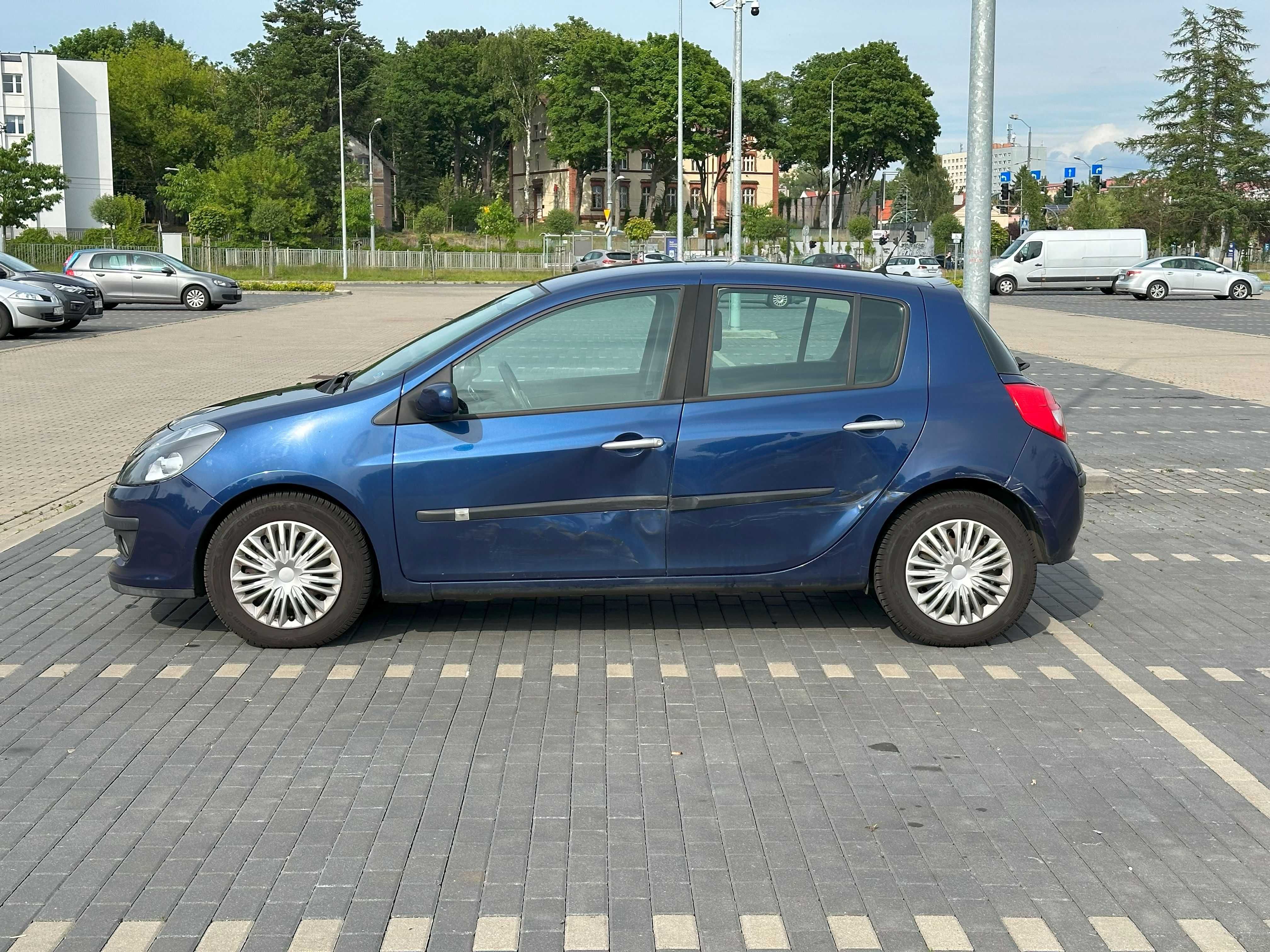 Sprzedam Renault Clio III 1.6 – 2006 r. cena 5000 zł