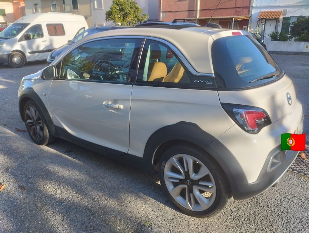 Opel Adam rocks 1.0 Turbo 115cv