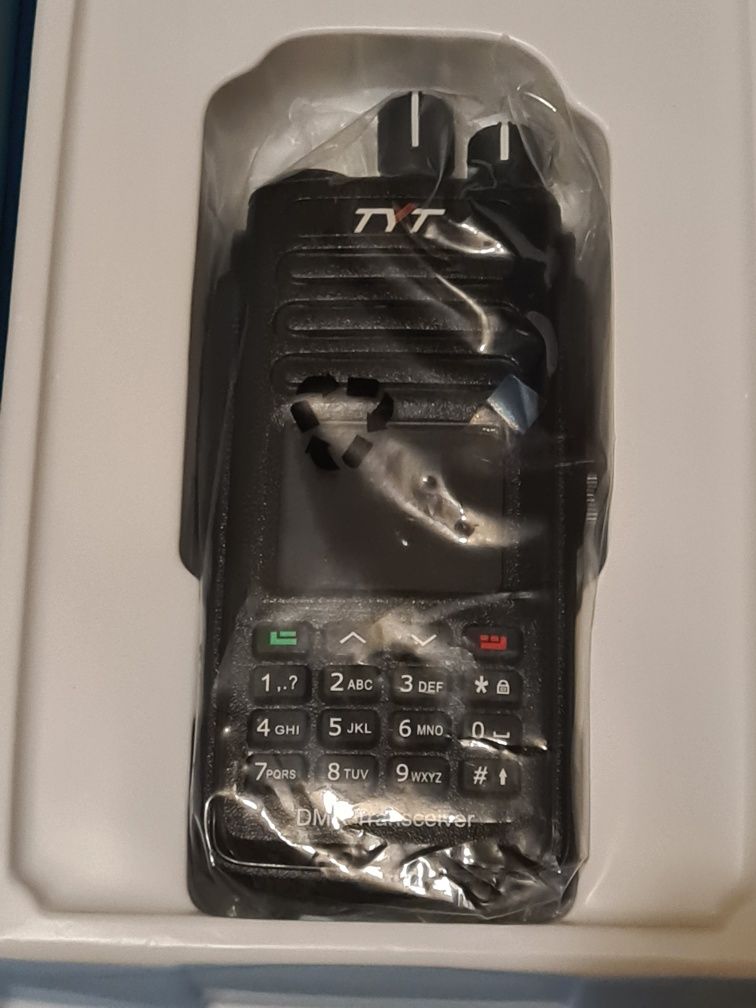 Radio DMR Tytera TYT DM-UV390 PLUS GPS 10W