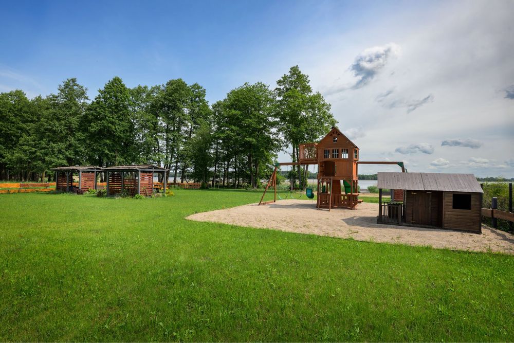 Domki na Mazurach nad Jeziorem obok Mikołajek