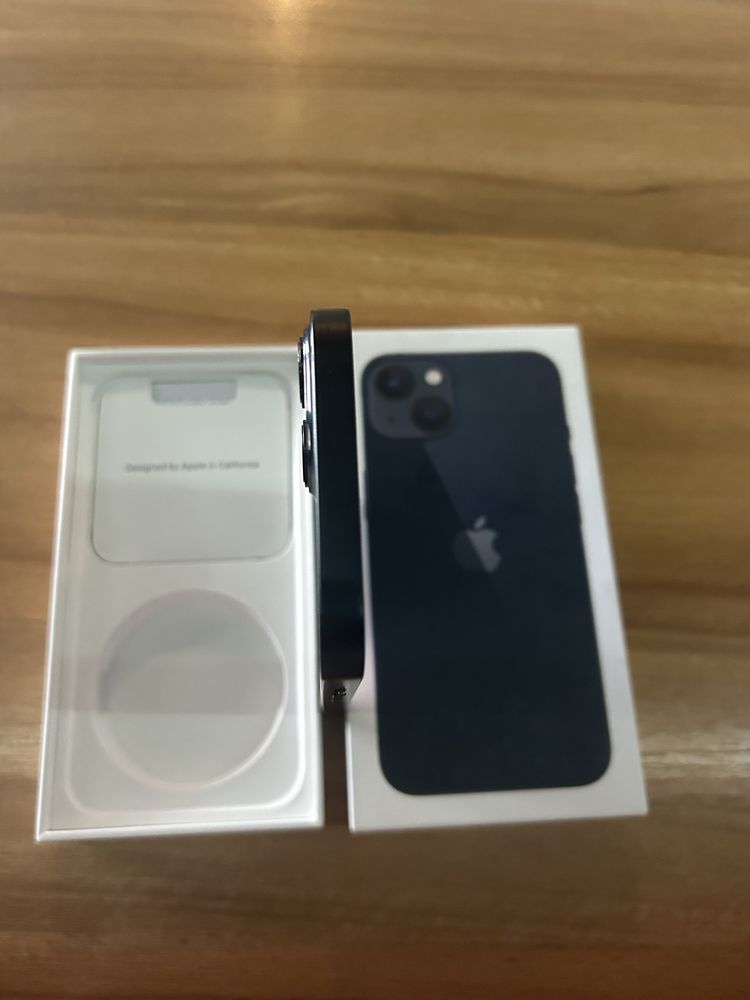 Продам IPhone 13 на 128 gb neverlock