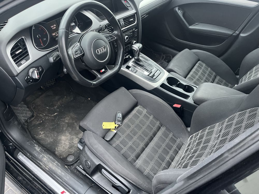 AUDI A4 B8 FOTEL fotele kanapa oparcie SPORT kubełki material kratka