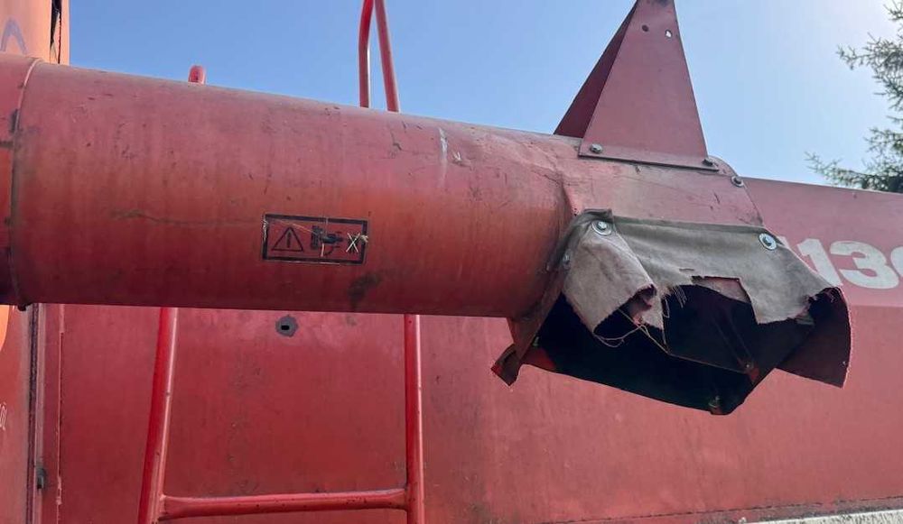 Rura hydrauliczna wysypu kombajn  Deutz Fahr  M1300, 1302,1322 inne