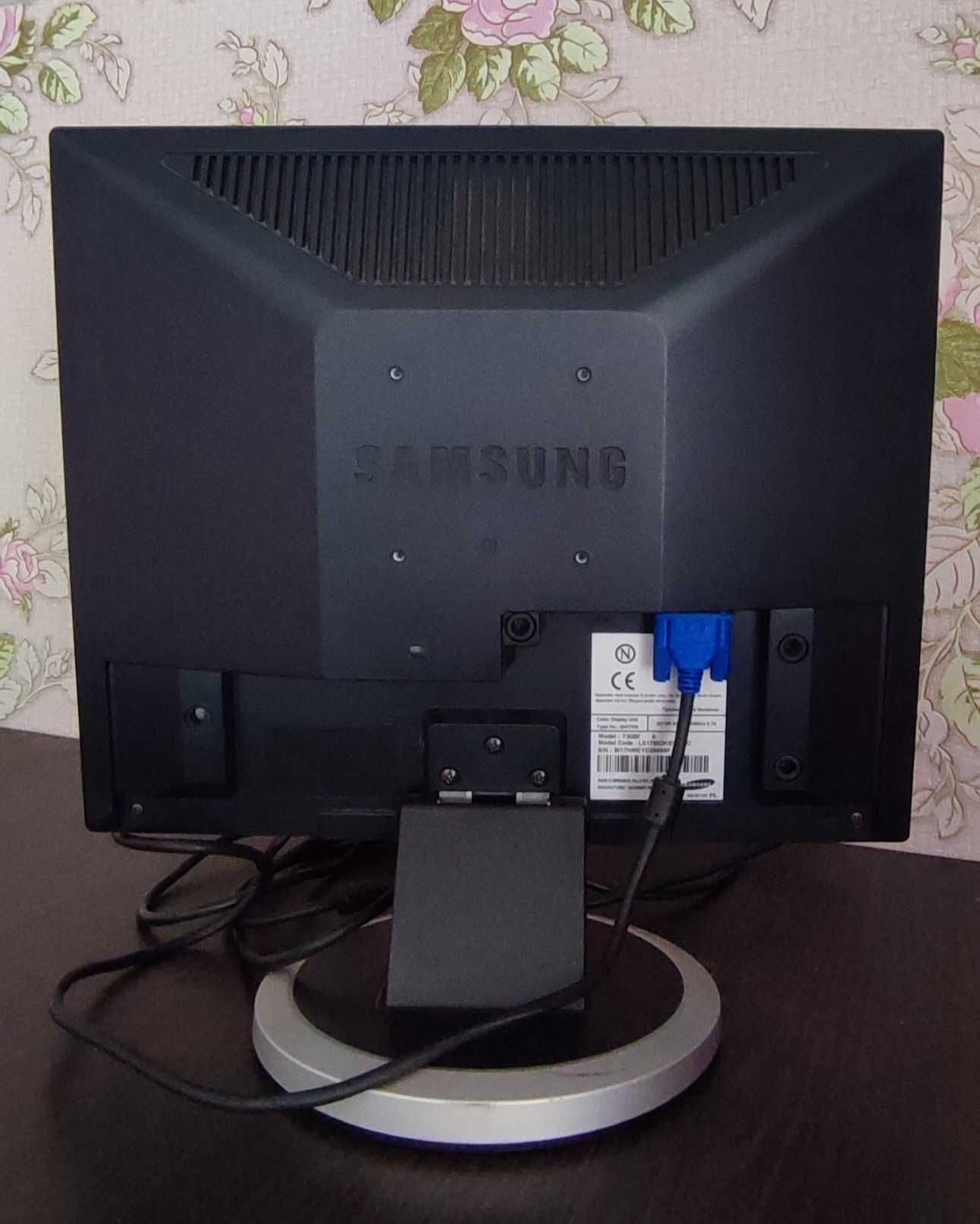Монитор Samsung SyncMaster 730BF