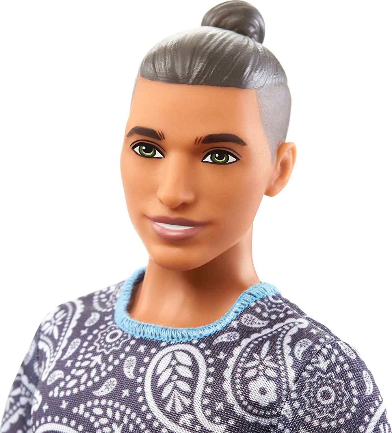 Barbie Ken Fashionistas модник Кен в шортах