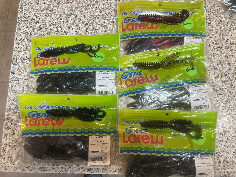 Amostras de pesca marca GENE LAREW