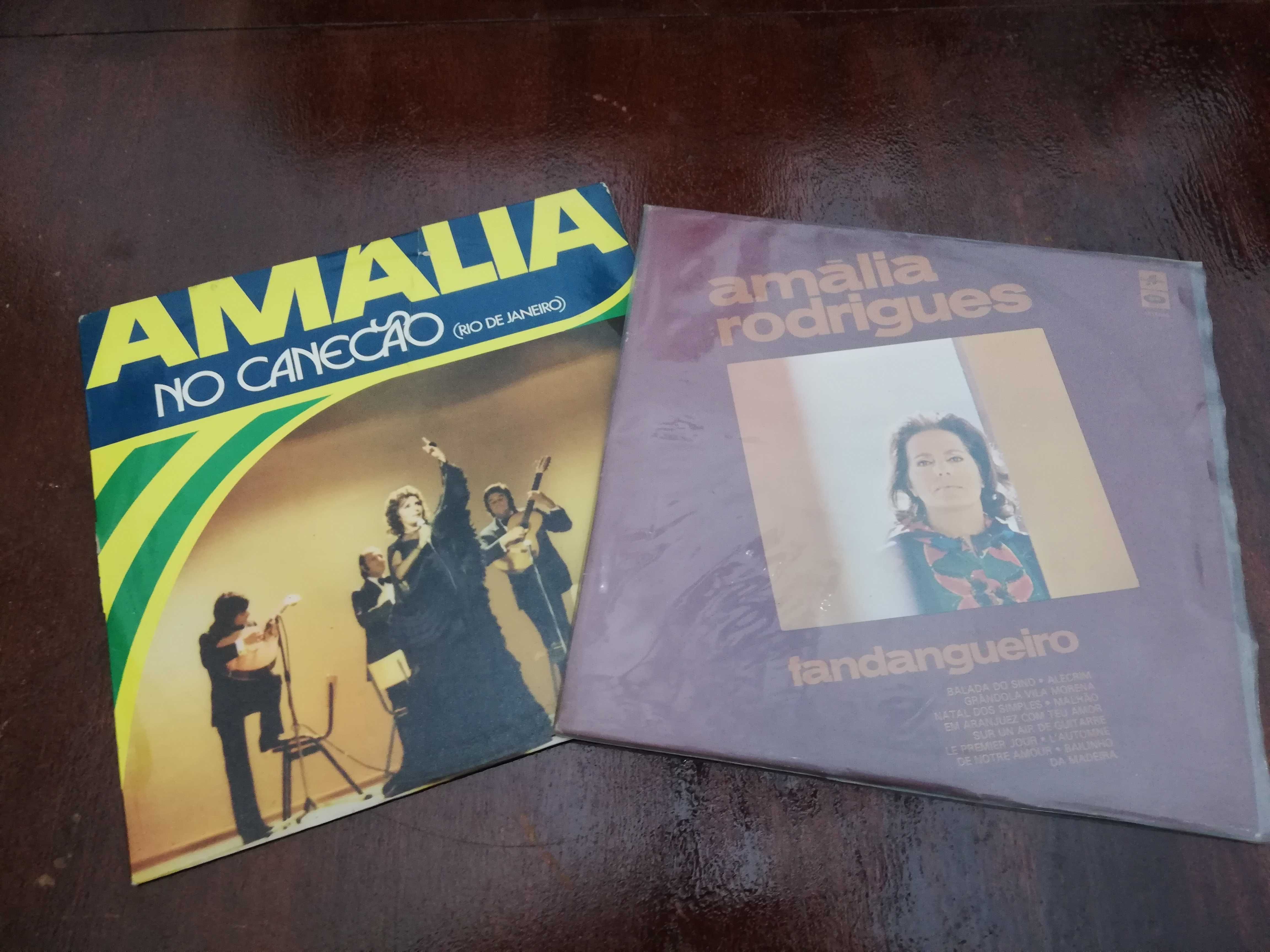 Vendo dois discos de vinil de Amália Rodrigues cada um por 10 euros