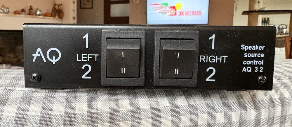 Selektor AudioDO 2 wzmacniacze 1 para kolumn AQ32