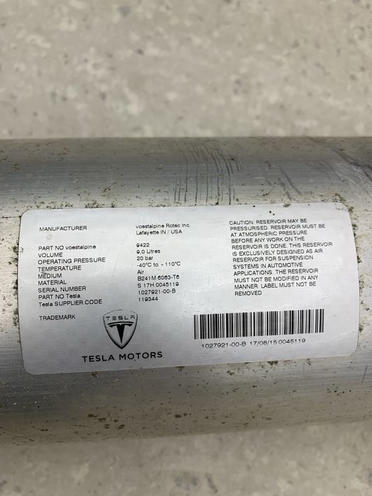 Ресивер балон пневмопідвіски тесла модел х tesla model x 1027921-00-B