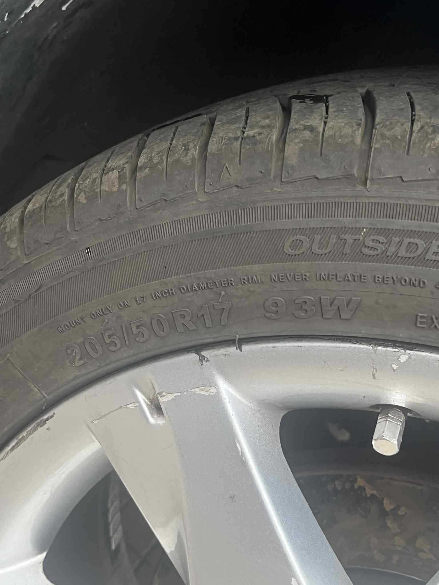 Vendo Renault Megane Carrinha 1.5 DCI Inteira para Peças ou Reparação