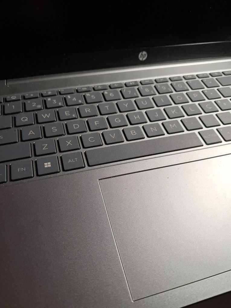 Computador HP praticamente novo