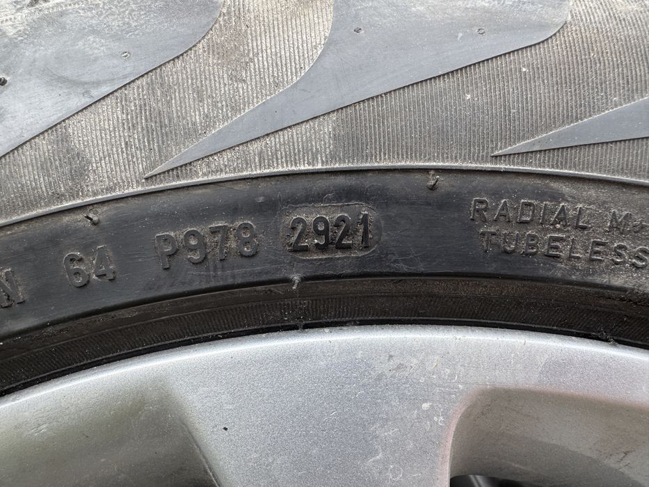 Диски з резиною на BMW R19