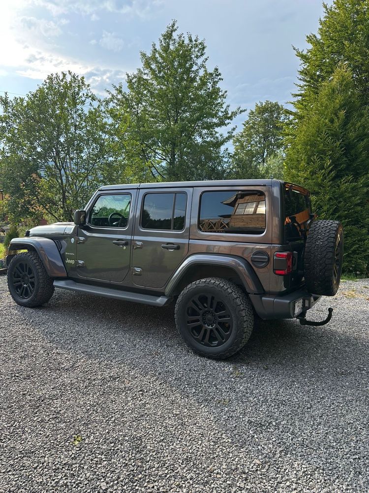 Jeep Wrangler Unlimited Sahara Piękny