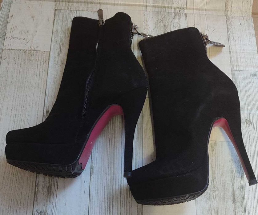 Женские ботильоны бренда PAOLETTI  черные замшевые, размер 35