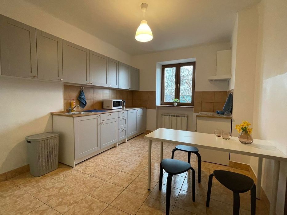 790 злотых в месяц Район Włochy Hostel Warszawa Pokoje Хостел