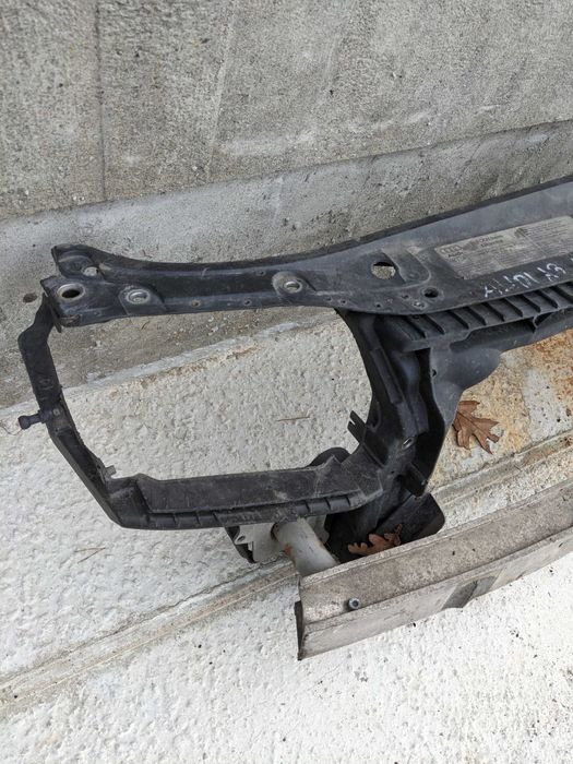 Audi A3 8L 1.8 B Pas Przedni Belka Wzmocnienie