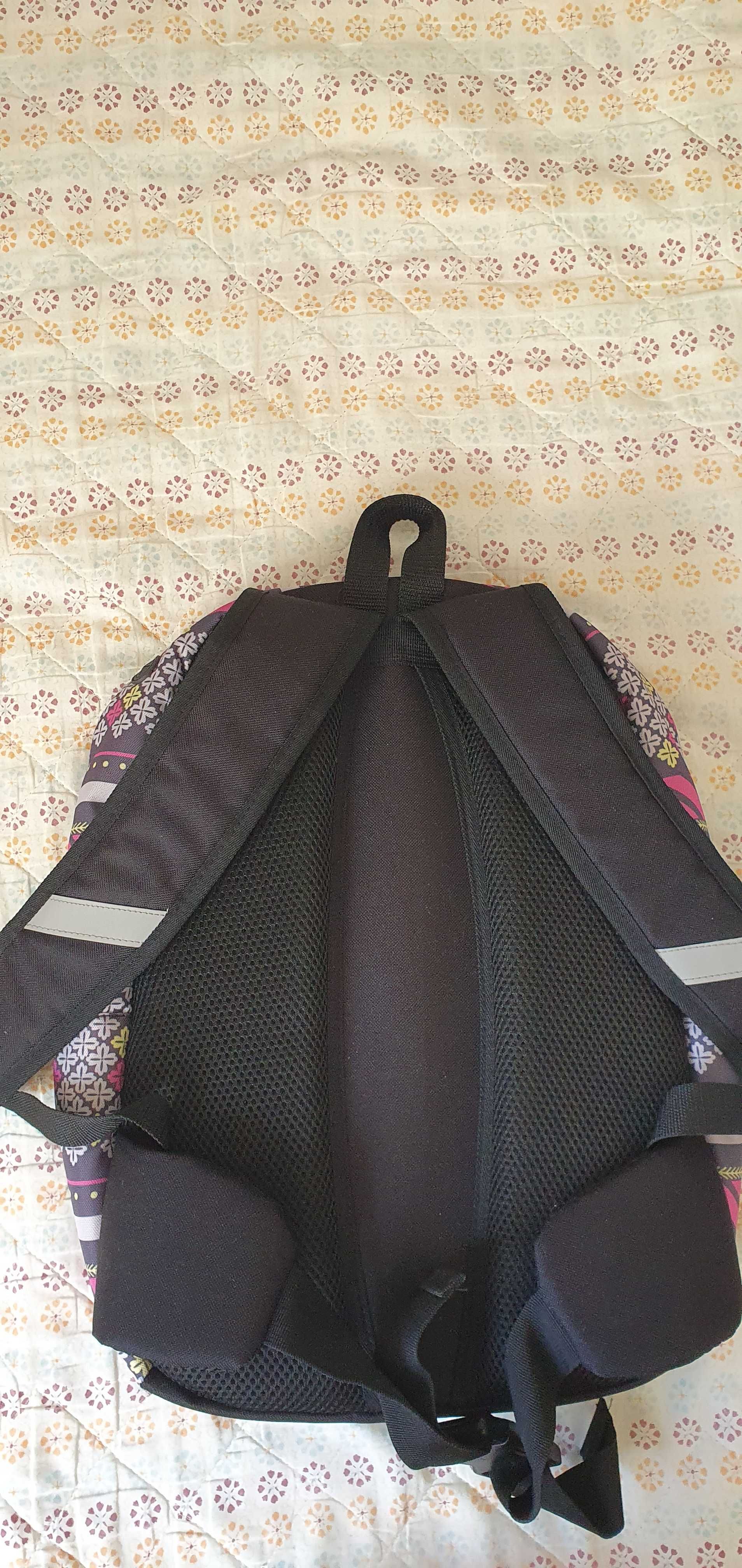 Mochila escolar (Nylon)