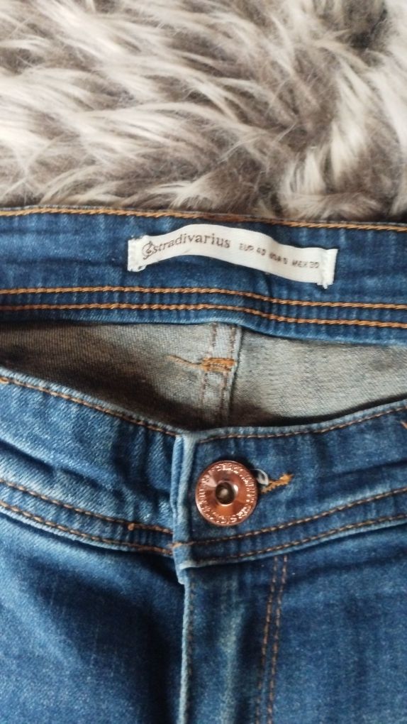 Jeansy r. L Stradivarius (109)