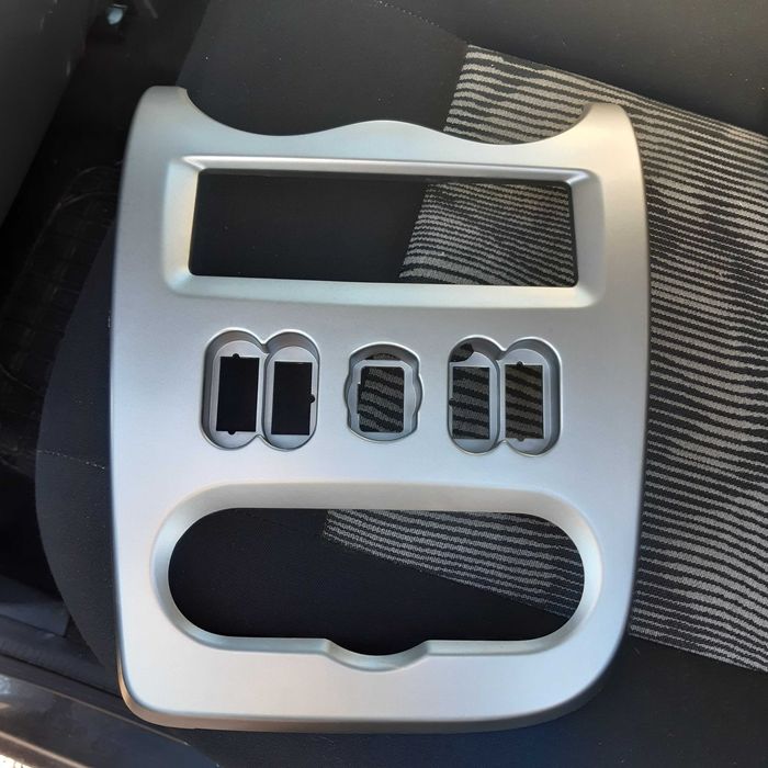 Панель консолі логан фаза 2