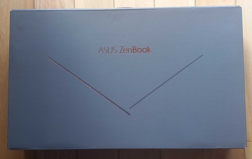 Computador Portátil Asus Zenbook 14 UM433D