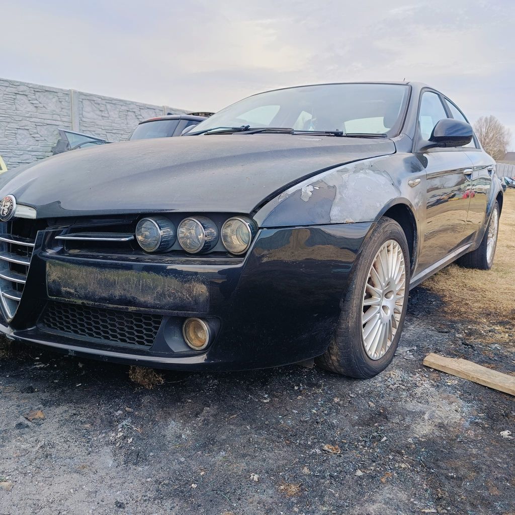 Alfa Romeo 159 1.9 jtdm na części