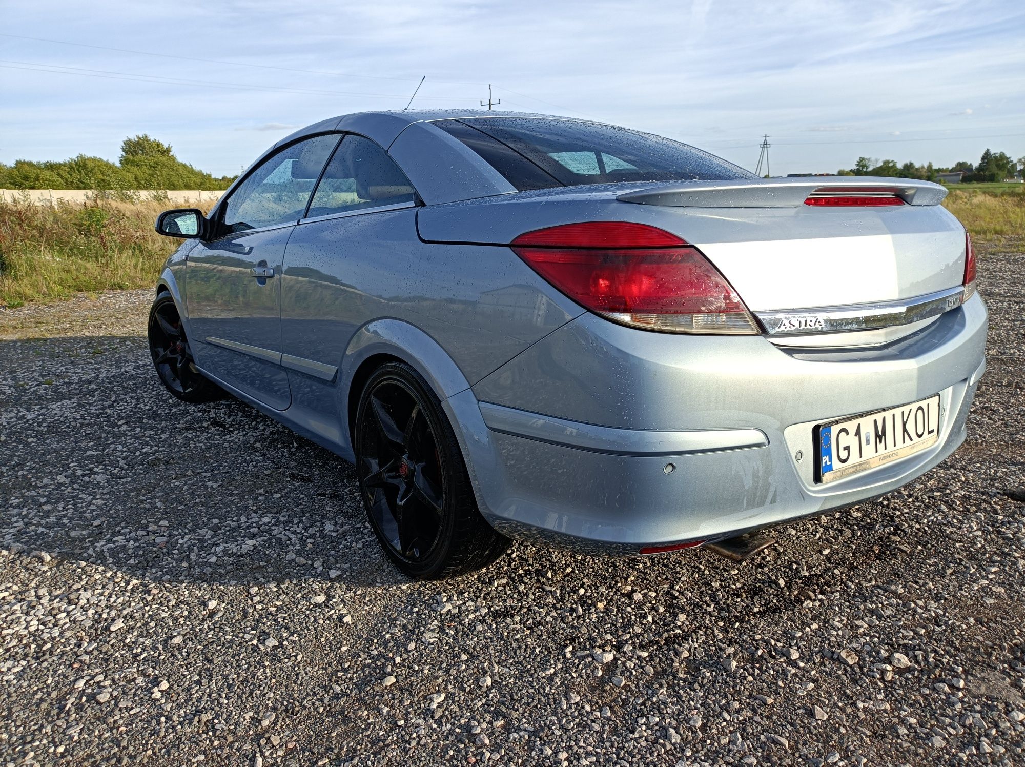 Opel astra h twintop cabrio 1.9 CDTI