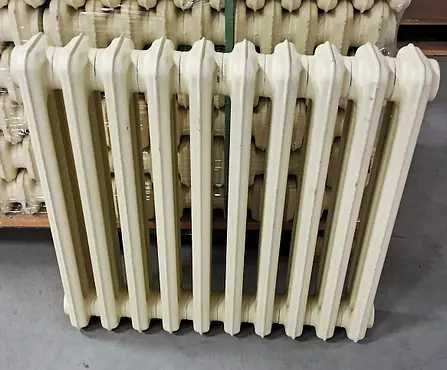 Чавунні батареї опалення  б/в 18ребер секції по 4 та 6 ребер