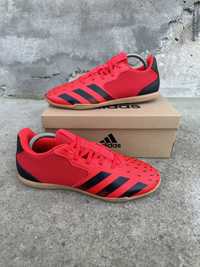 ОРИГІНАЛ adidas Predator Freak.4 Sala 41 1/3 розмір футзалки