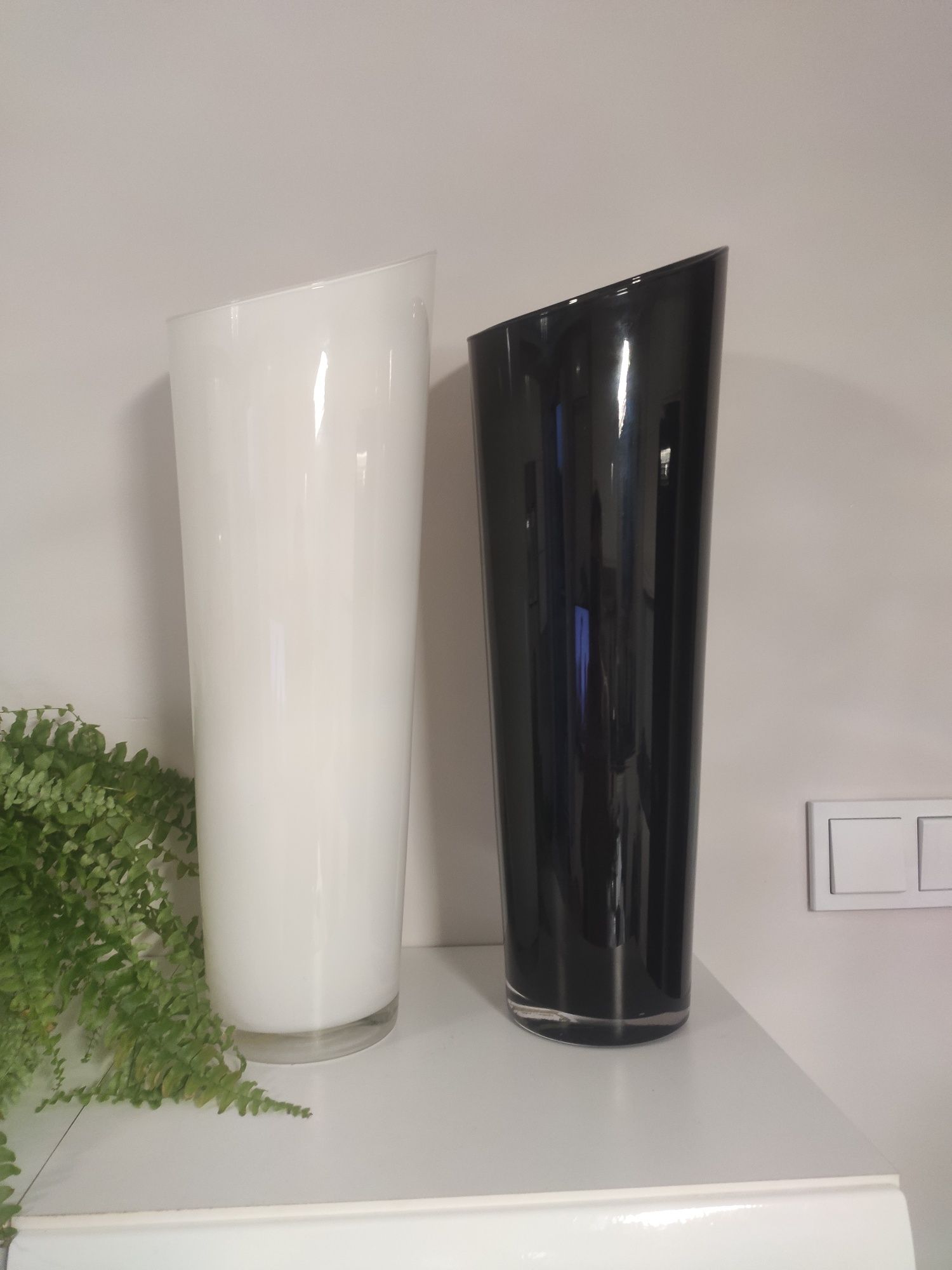 Nowoczesny wazon szklany wysoki 50cm