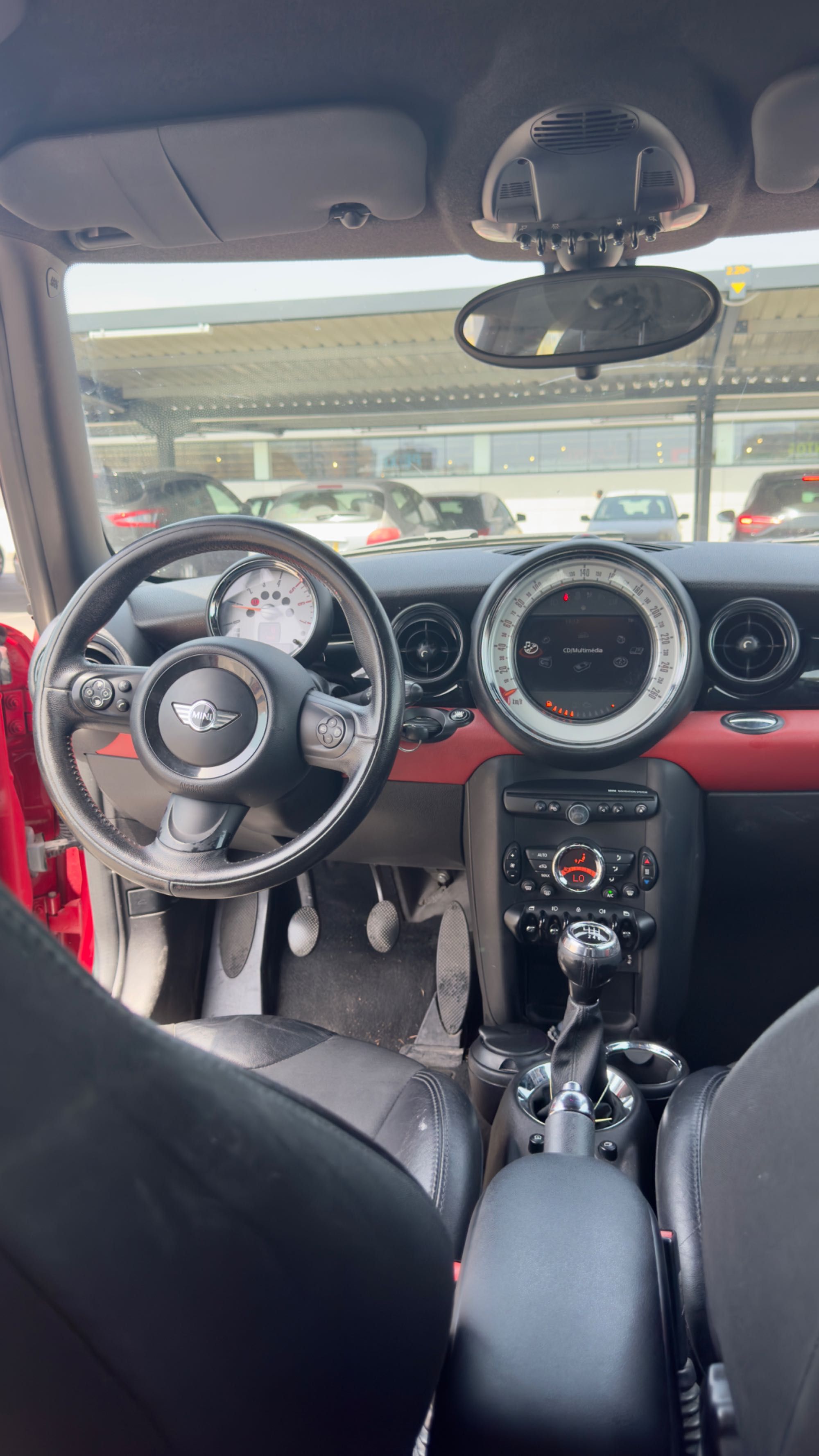 MINI Cooper  One D 2012