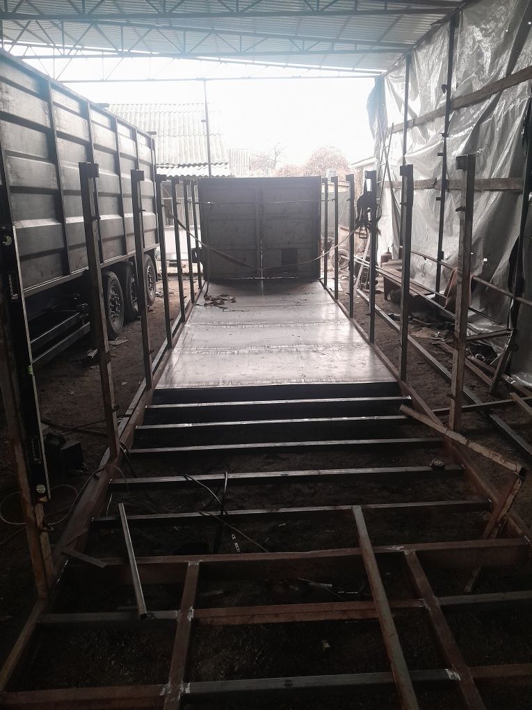 Полуприцеп зерновоз