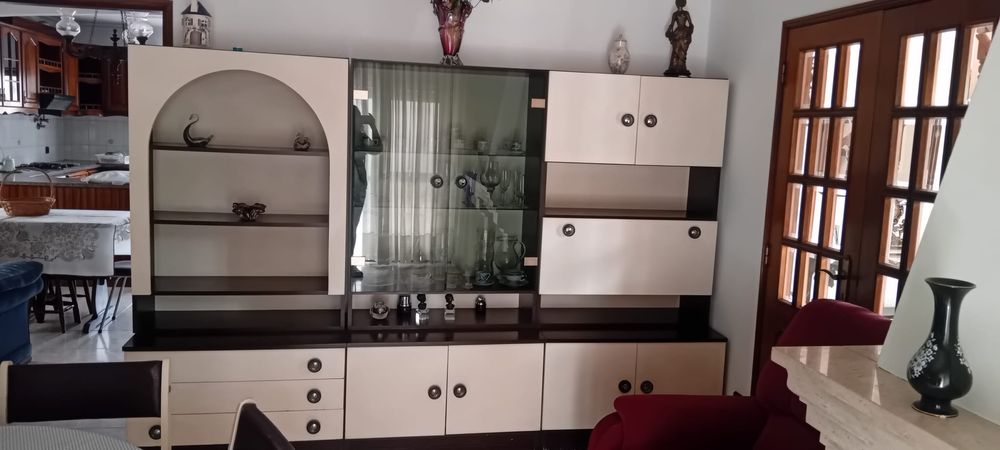 Conjunto de moveis e eletrodomesticos
