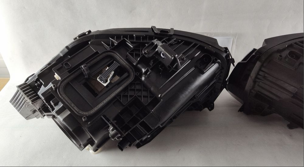 Opticas Mercedes EQA original C/novas