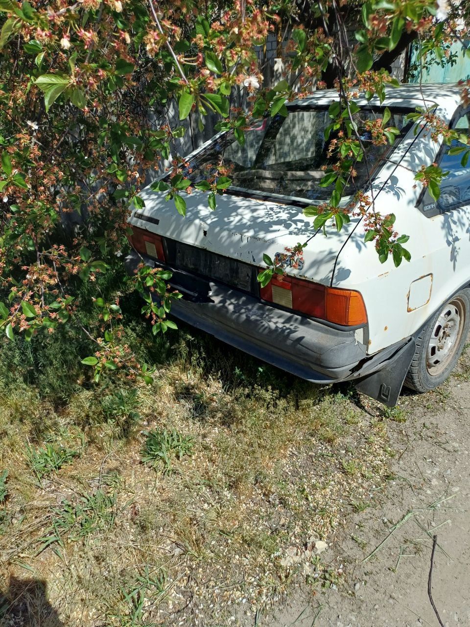 Продам запчасти, передний бампер 400 грн