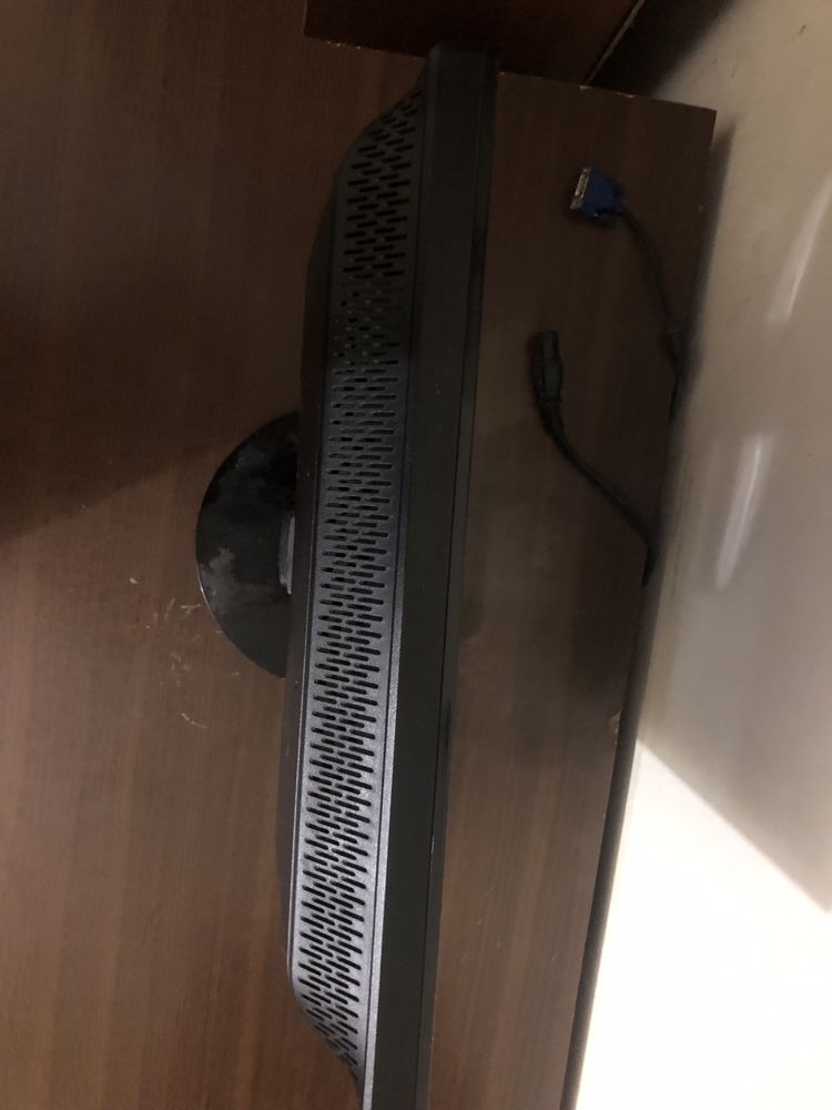 Срочно  Монитор Philips 192E1