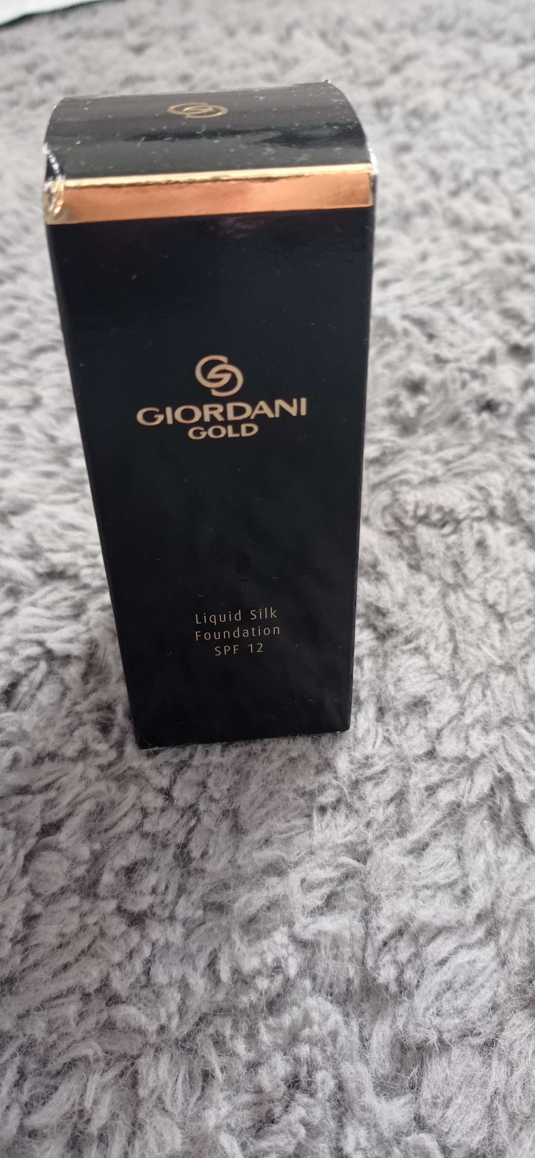 Podkład Giordani Gold Liquid Silk Oriflame - LIGHT IVORY - 32921