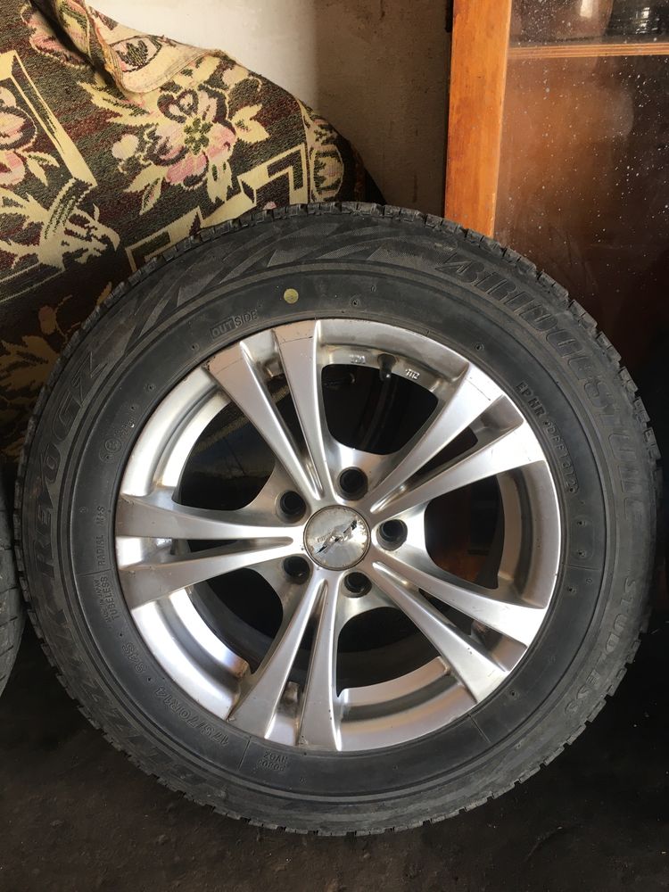 Диски с шинами 175/70R14 6J  5x100 DIA57,1 ET38